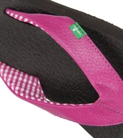 Sanuk Women's Yoga Mat Flip Flop Pink -Fashion Sandals Store 4429076430891 pink 8a