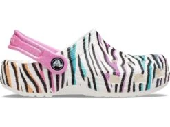 Crocs Kids Classic Clog - Seasonal Graphic (Little Kid/Big Kid) -Fashion Sandals Store 71re7DPJ4KL