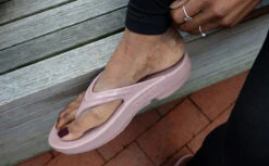 OOfos Women's OOlala Sandal - Stardust 14 OOfos Women's OOlala Sandal - Stardust -Fashion Sandals Store stardust oolala1